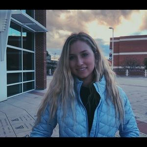 Meet your Posher, Hannah